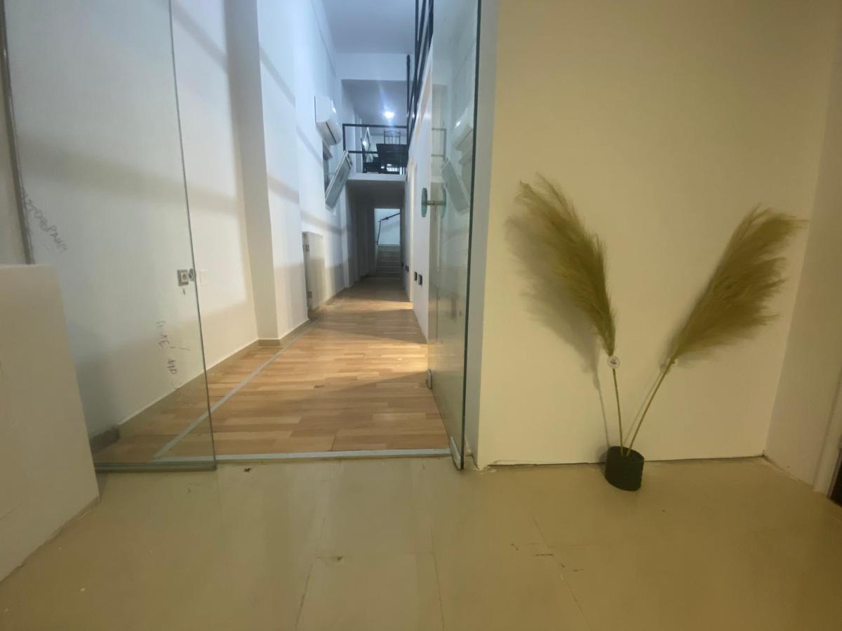 מלון העיירה רתימנו Le.Chris Central Dorms מראה חיצוני תמונה